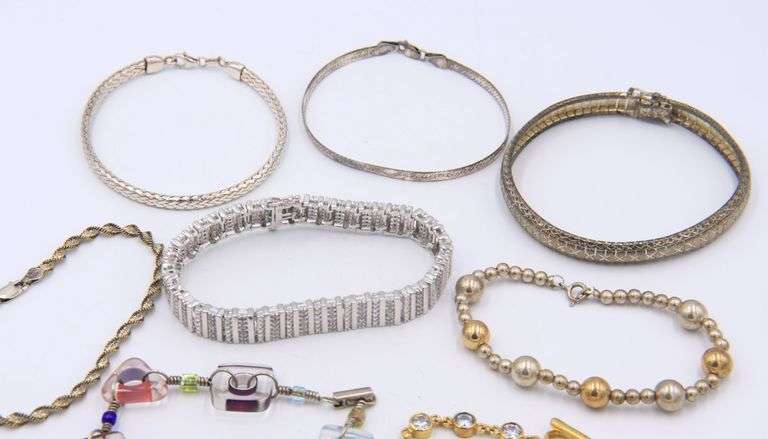 Group Lot of 8 Vintage 925 Sterling Silver Bracelets