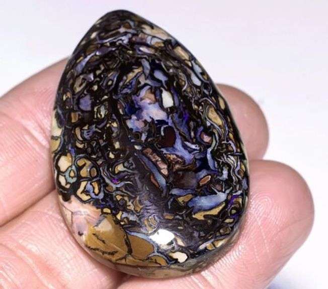Highly figurative 75.20ct Koroit boulder Opal
