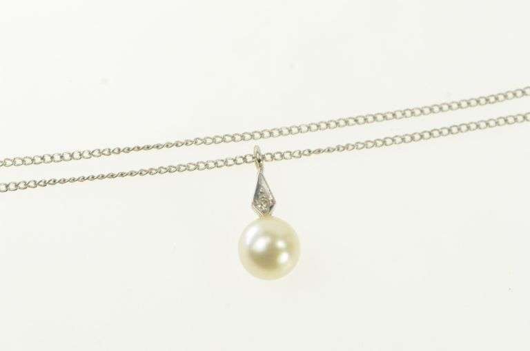 14K White Gold 1950's 7.2mm Pearl Diamond Drop Chain Necklace