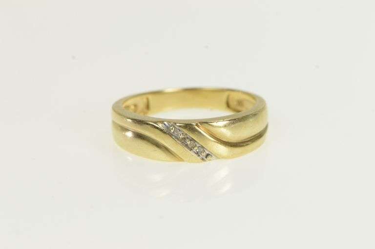 10K Yellow Gold Bypass Diamond Vintage Wedding Band Ring