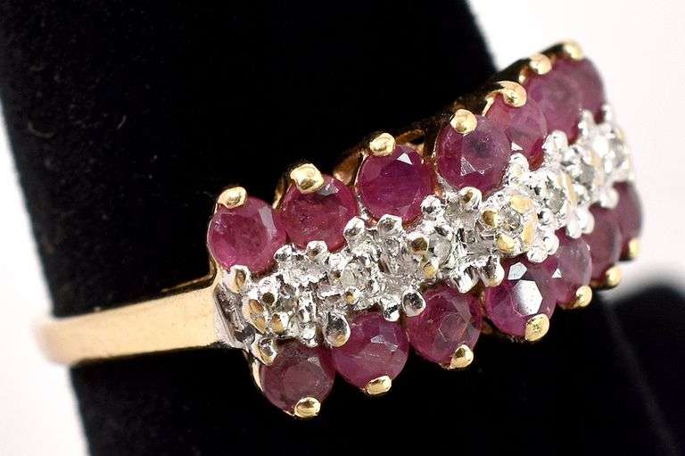 Sparkling Ruby and Diamond Ring in Yellow Gold