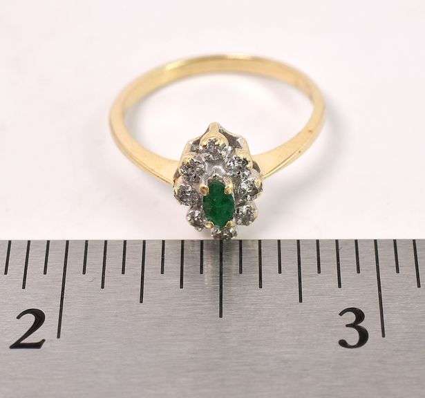 Stunning Emerald and Diamond Ring In Yellow Gold