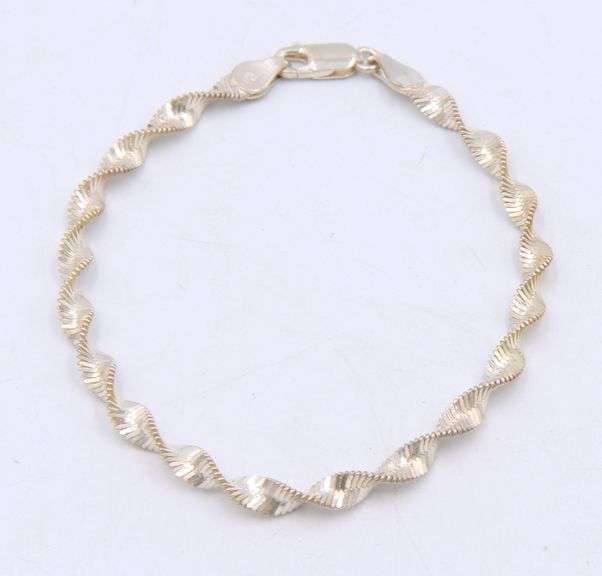 Group Lot of Vintage 925 sterling Silver Bracelets