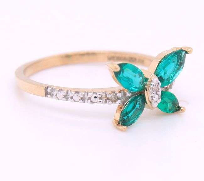 10KT Yellow Gold Emerald Butterfly Ring