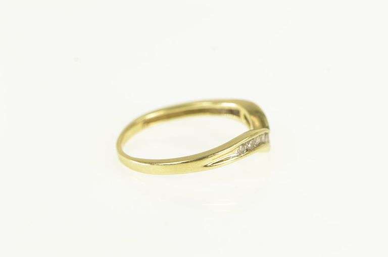 14K Yellow Gold Diamond Chevron Contour Wedding Band Ring