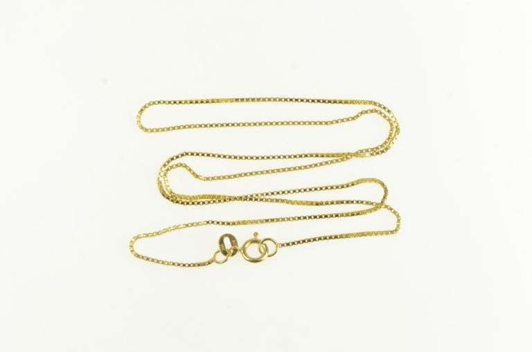 14K Yellow Gold 0.8mm Box Link Classic Square Chain Necklace