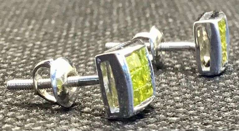 STUNNING 14K WHITE GOLD SQUARE SHAPED YELLOW DIAMOND STUD EARRINGS