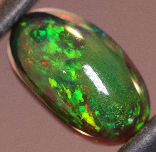 Exciting! 1.61ct floral fairy fire flashing Black Opal