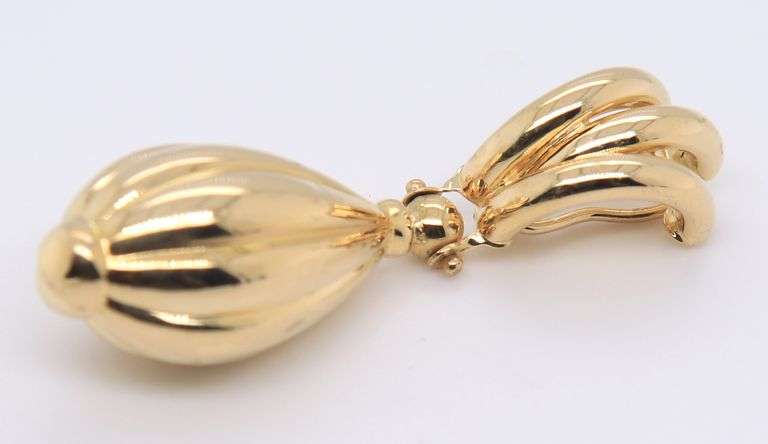 Charming 18kt Retro Art Deco Drop Dangle Pendant