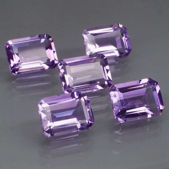 Vibrant 7.54ct 8x6mm real Bolivian Amethyst set