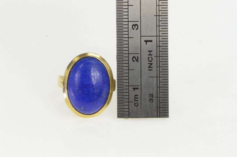 14K Yellow Gold 1960's Oval Lapis Lazuli Vintage Cocktail Ring