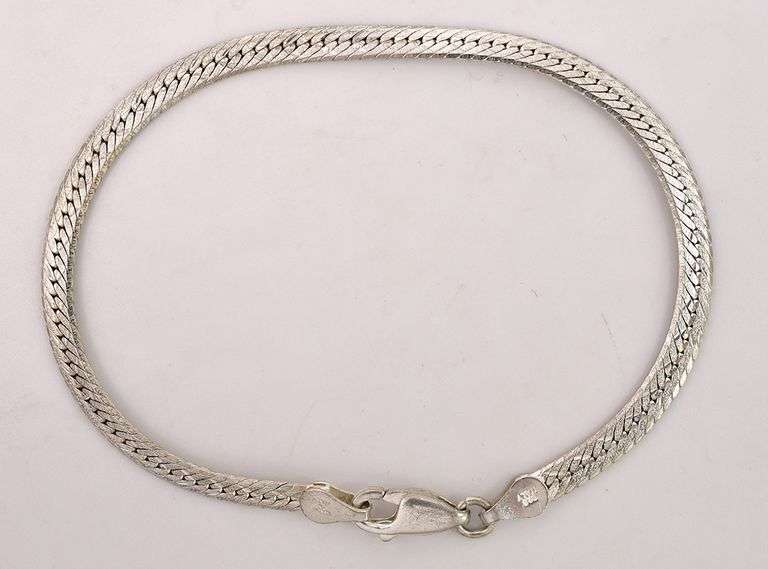 Herring Bone Chain Bracelet in Sterling Silver