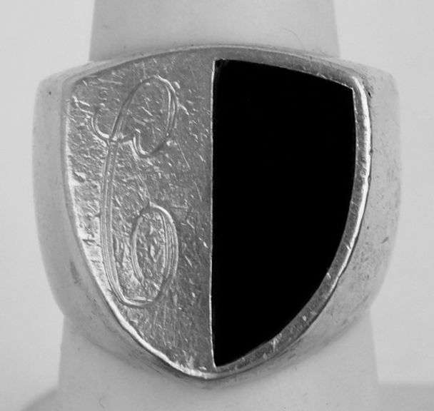 Sterling & Black Onyx German Shield Signet Ring, 7.5