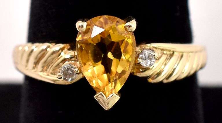 Glamorous Citrine and Diamond Ring in 14K Yellow Gold