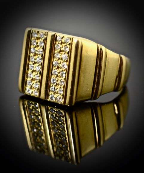 Fabulous Man's 18K Diamond Ring