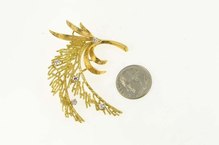 18K Yellow Gold 1960's Wheat Vine Branch Frond Leaf Curved Pin/Brooch