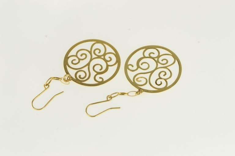 14K Yellow Gold Ornate Scroll Filigree Circle Dangle Earrings