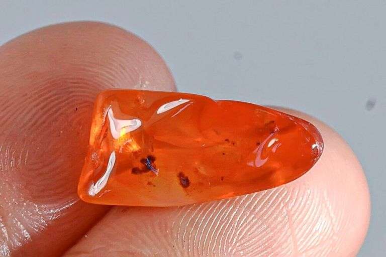 Really cool 3.70ct red Fire Opal nugget