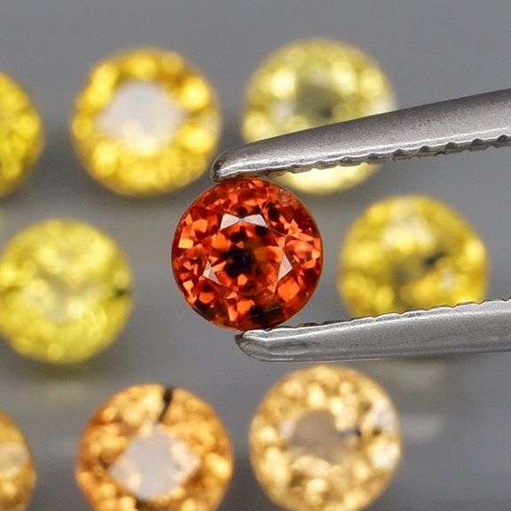 Glittering 3.17ct set of 10 multi-hue Songean Sapphires
