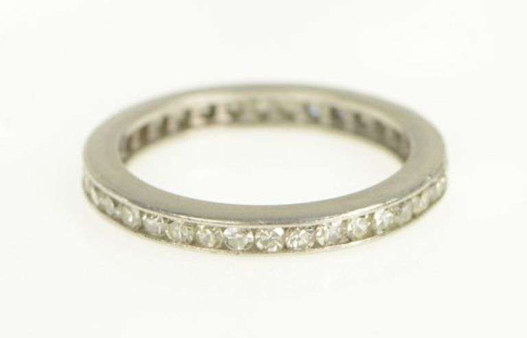 Platinum 0.75 Ctw Diamond Eternity Wedding Band Ring