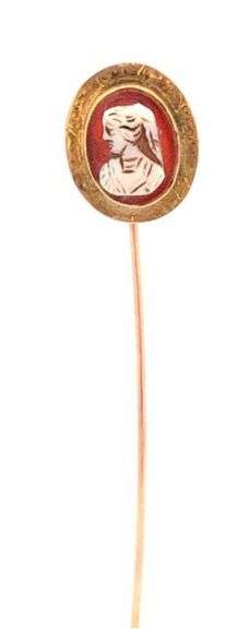10K Yellow Gold Victorian Carved Shell Cameo Engraved Stick Pin