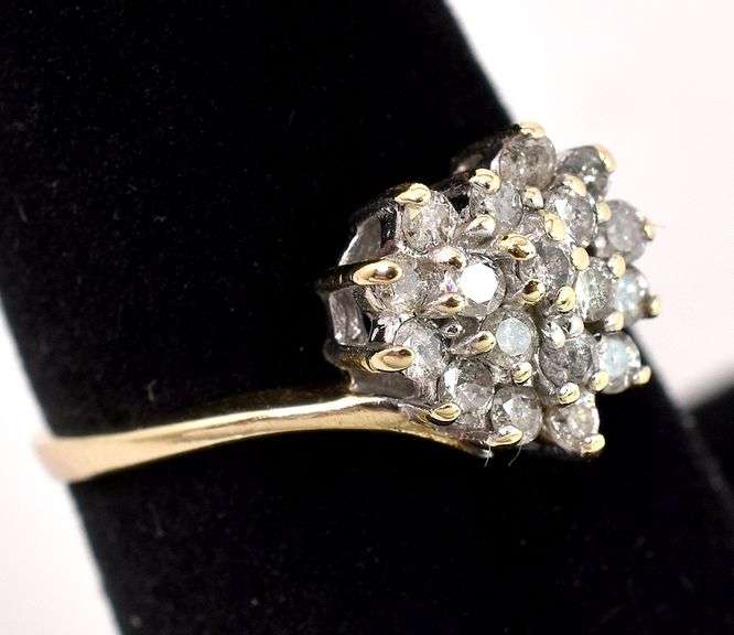 Amazing Diamond Heart Ring in Yellow Gold