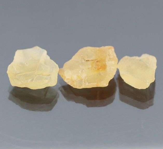 Lovely 24.61ct collectors Sunstone trio