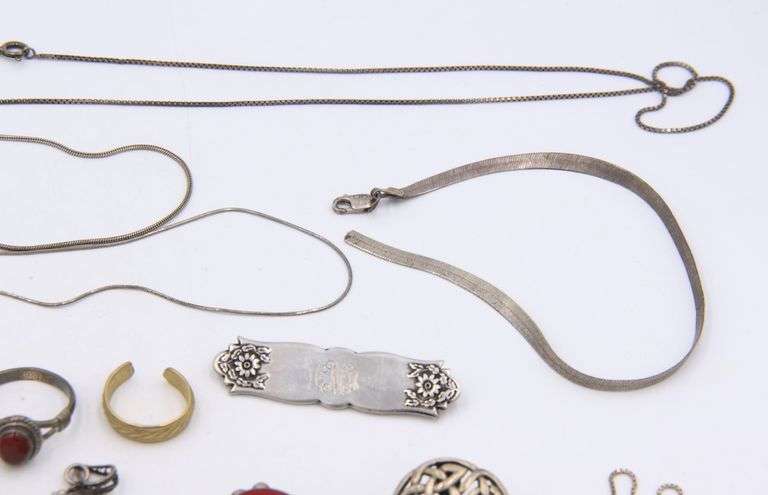 Group Lot of Vintage 925 Sterling Silver Scrap Jewelry