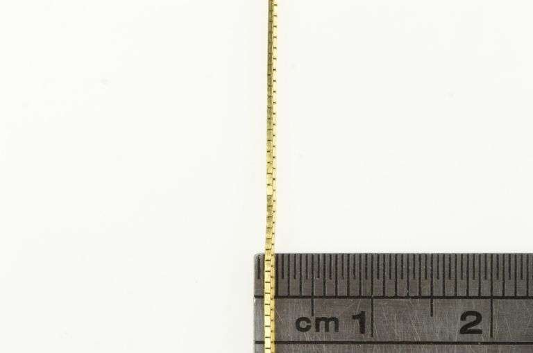14K Yellow Gold 0.7mm Square Link Vintage Box Chain Necklace