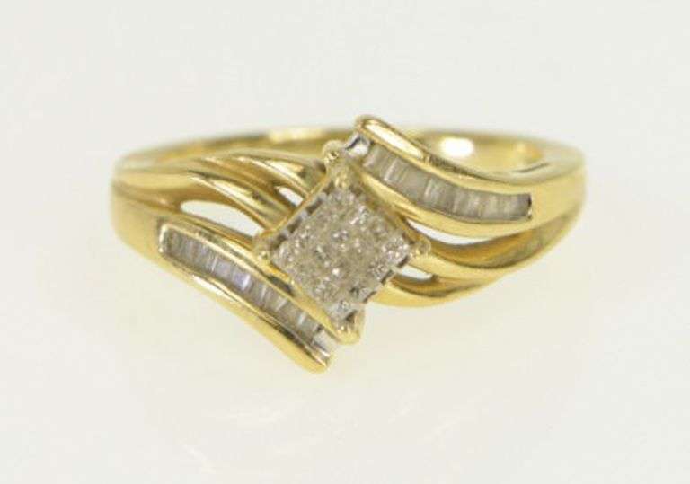 14K Yellow Gold Invis. Princess Diamond Cluster Engagement Ring