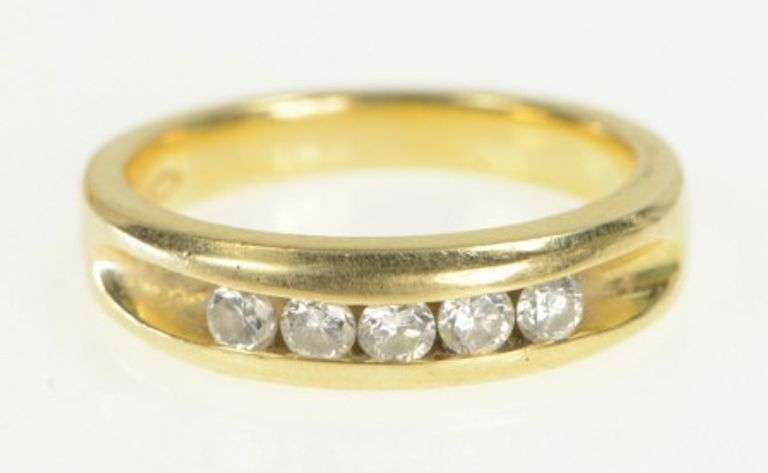 14K Yellow Gold 0.50 Ctw Diamond Men's Classic Wedding Ring