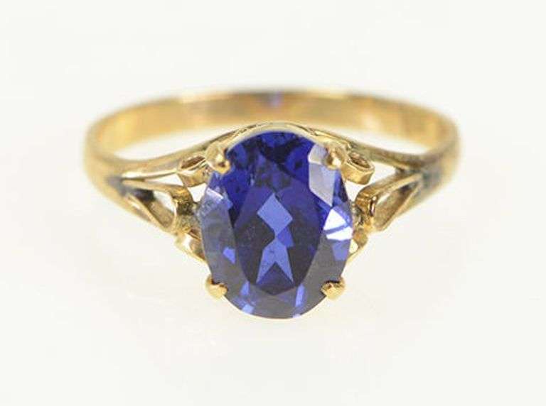 14K Yellow Gold Oval Syn. Sapphire Scroll Filigree Statement Ring