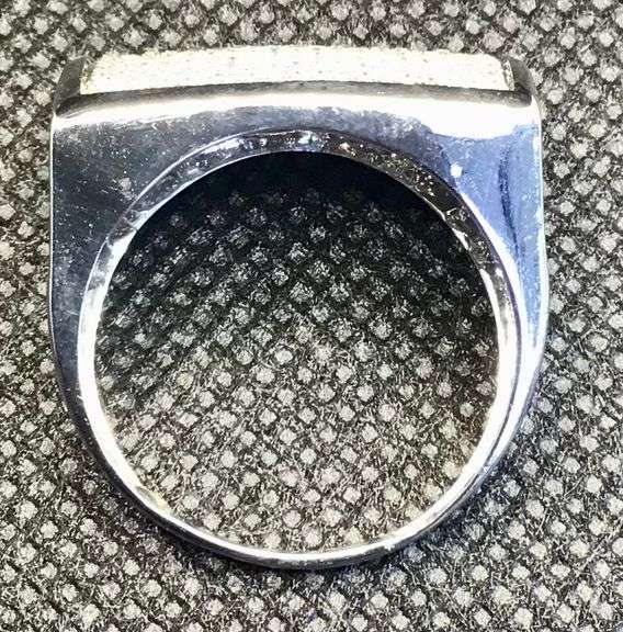 IMPRESSIVE 14K WHITE GOLD MEN’S DIAMOND RING