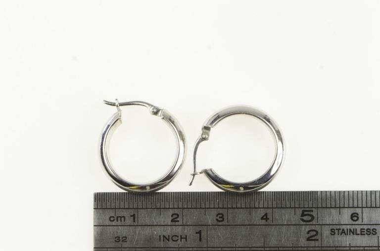 14K White Gold 20.7mm Simple Hollow Classic Hoop Earrings