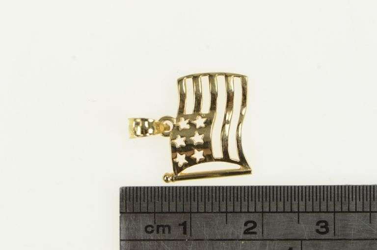 10K Yellow Gold America Flag Stars Patriot July 4th Charm/Pendant