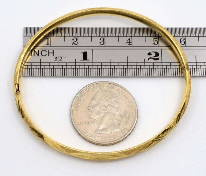 Popular 14k Textured Bangle Bracelet