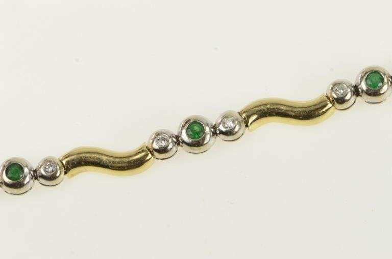 14K Yellow Gold Emerald Diamond Accent Wavy Link Vintage Bracelet