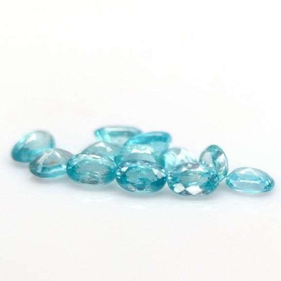 Awesome 9.49ct 12pc Zircon set