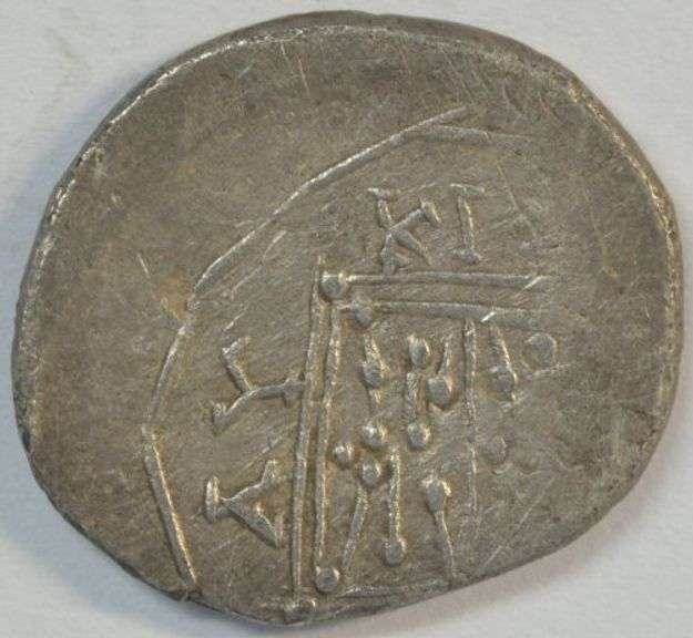 Illyria, Dyrrhachium Silver Drachm, 229-100 BC with cow, calf