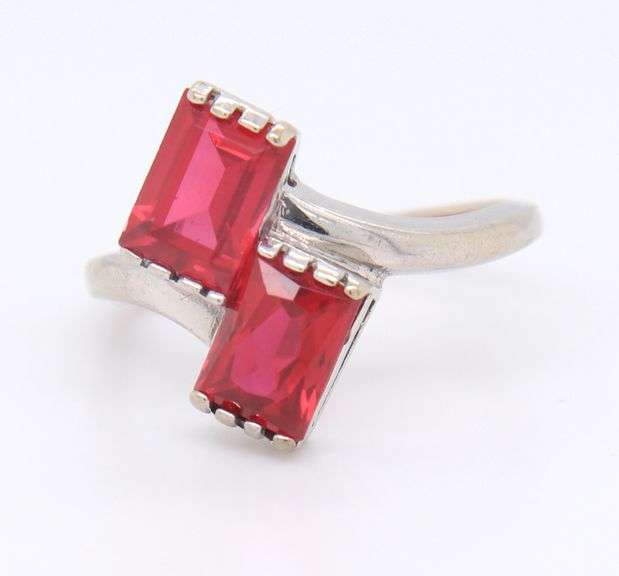 Vintage 10KT White Gold Emerald Cut Ruby Ring
