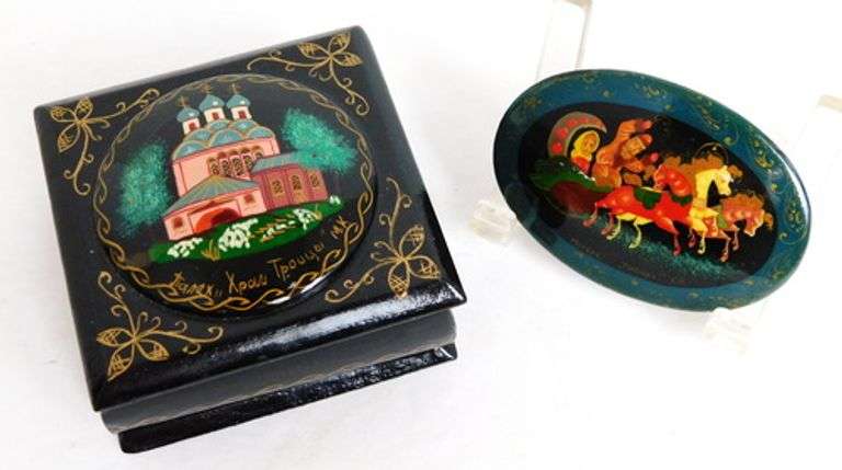 Vintage Russian Box and Pin