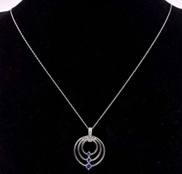 Beautiful Purple Iolite and Diamond Pendant Necklace in White Gold