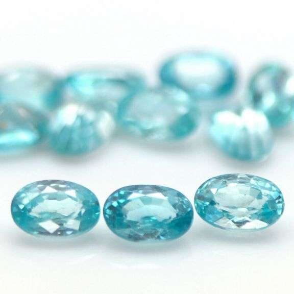 Awesome 9.49ct 12pc Zircon set