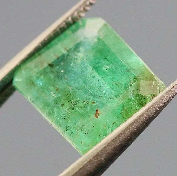 Rich green 2.31ct unheated real Colombian Emerald