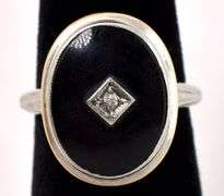 Stunning Diamond and Black Onyx Ring in White Gold