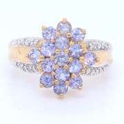 10KT Yellow gold Cluster Ring