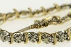 10K Yellow Gold Wavy Link Simple Diamond Tennis Bracelet