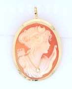 Beautiful 18kt Italian Shell Cameo Pin Pendant
