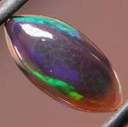 Honeycomb patterned 2.34ct Welo Black Opal