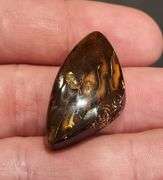 Gorgeous 34.22ct top luster Australian Boulder Opal